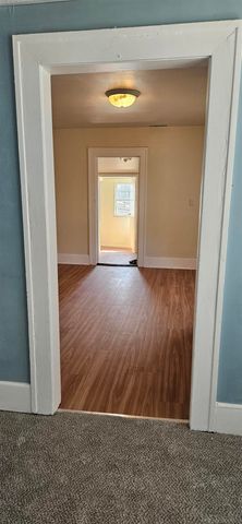 19504 Bigelow Street, Roseville, MI 48066