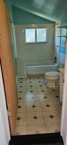 19504 Bigelow Street, Roseville, MI 48066