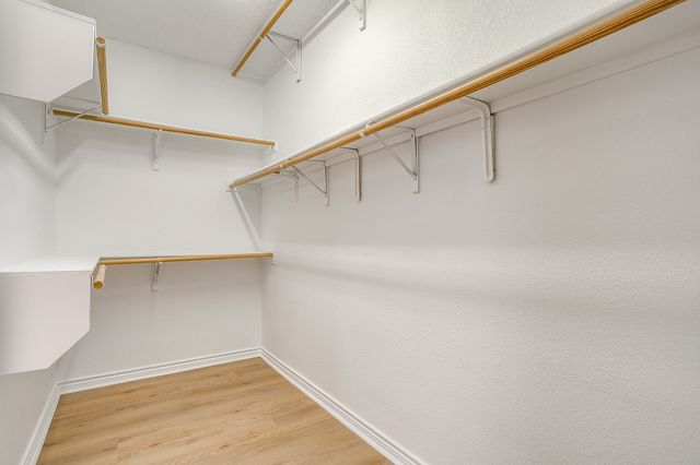 6937 Spring Valley Way, Fort Worth, TX 76132