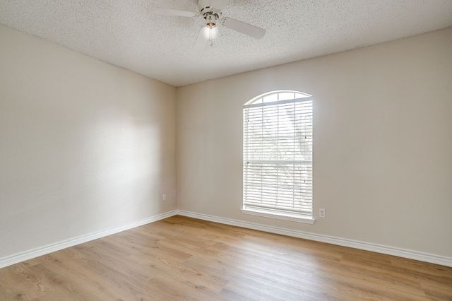 6937 Spring Valley Way, Fort Worth, TX 76132