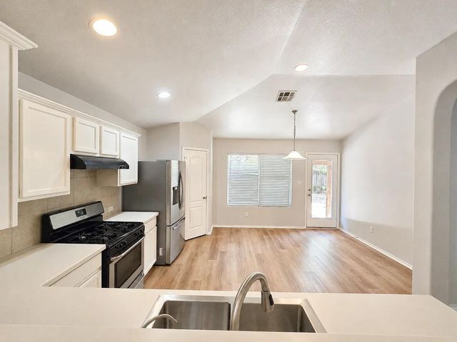 3101 Barksdale DR, Austin, TX 78725