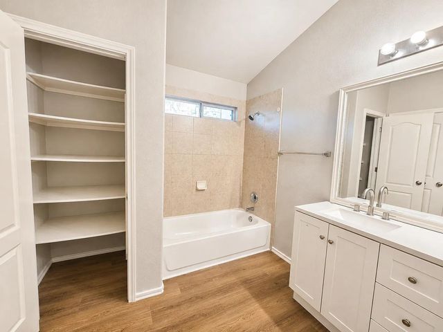 3101 Barksdale DR, Austin, TX 78725
