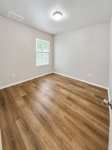 3101 Barksdale DR, Austin, TX 78725