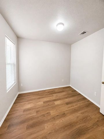 3101 Barksdale DR, Austin, TX 78725