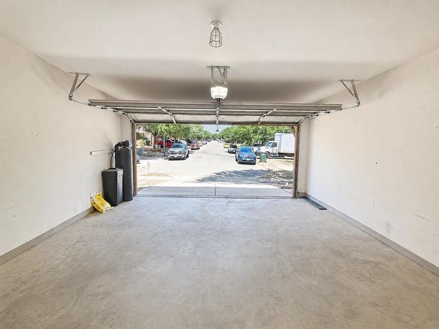 3101 Barksdale DR, Austin, TX 78725
