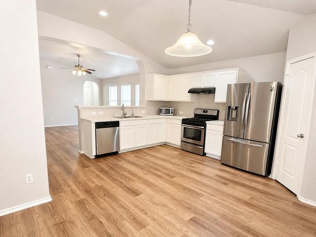 3101 Barksdale DR, Austin, TX 78725