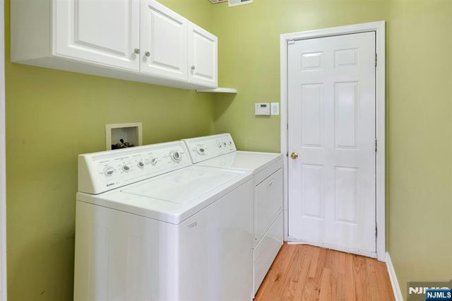 64 Walters Brook Drive, Bridgewater, NJ 08807