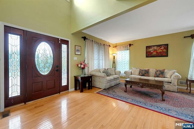 64 Walters Brook Drive, Bridgewater, NJ 08807