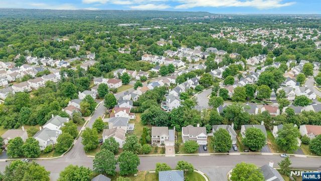 64 Walters Brook Drive, Bridgewater, NJ 08807
