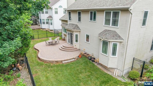 64 Walters Brook Drive, Bridgewater, NJ 08807