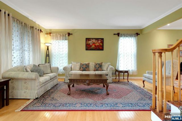 64 Walters Brook Drive, Bridgewater, NJ 08807