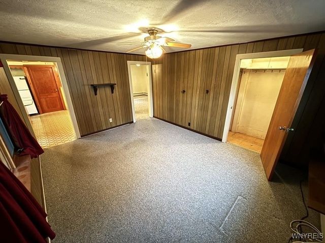 26 North Ermine Street, Dunkirk, NY 14048