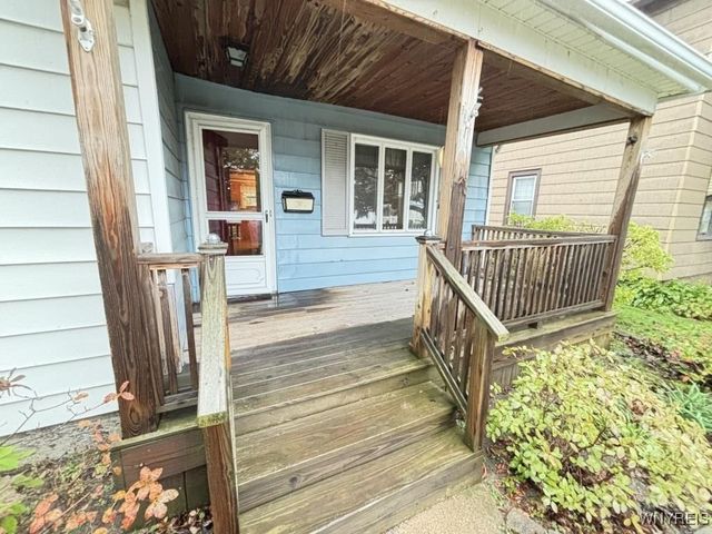 26 North Ermine Street, Dunkirk, NY 14048