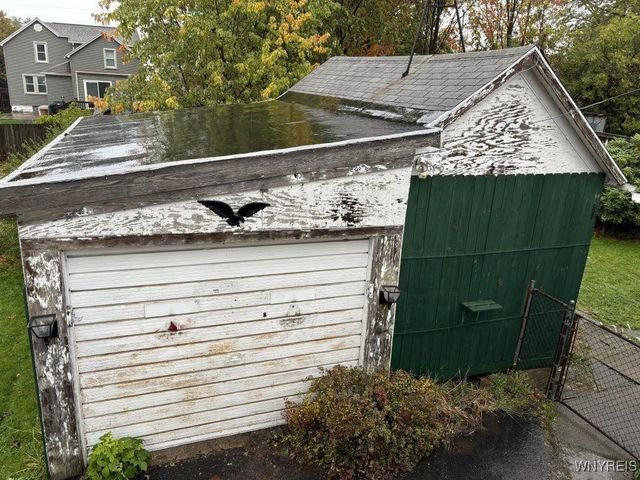 26 North Ermine Street, Dunkirk, NY 14048