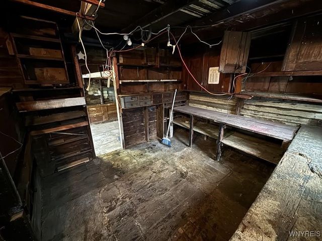 26 North Ermine Street, Dunkirk, NY 14048