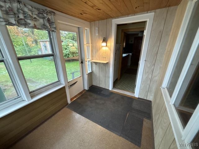 26 North Ermine Street, Dunkirk, NY 14048