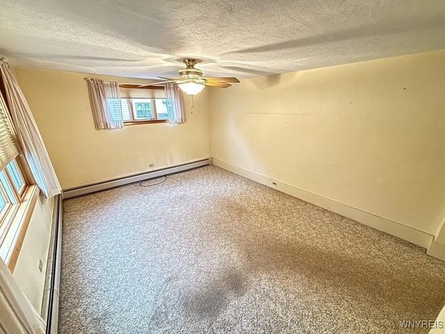 26 North Ermine Street, Dunkirk, NY 14048