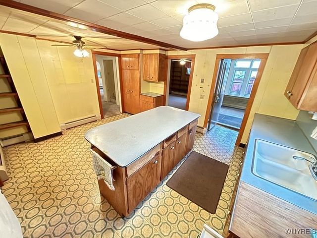 26 North Ermine Street, Dunkirk, NY 14048