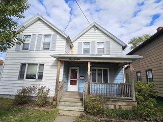 26 North Ermine Street, Dunkirk, NY 14048