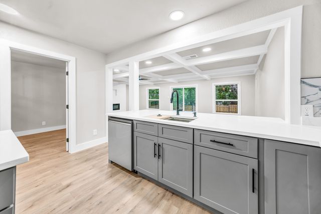 831 Glen Arbor Drive, Dallas, TX 75241