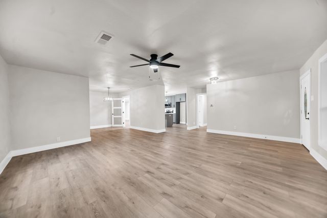 831 Glen Arbor Drive, Dallas, TX 75241