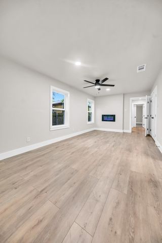 831 Glen Arbor Drive, Dallas, TX 75241