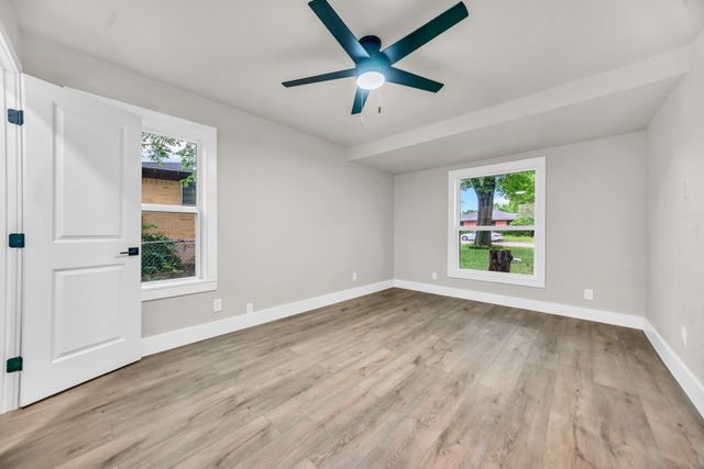 831 Glen Arbor Drive, Dallas, TX 75241