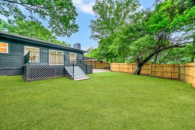 831 Glen Arbor Drive, Dallas, TX 75241