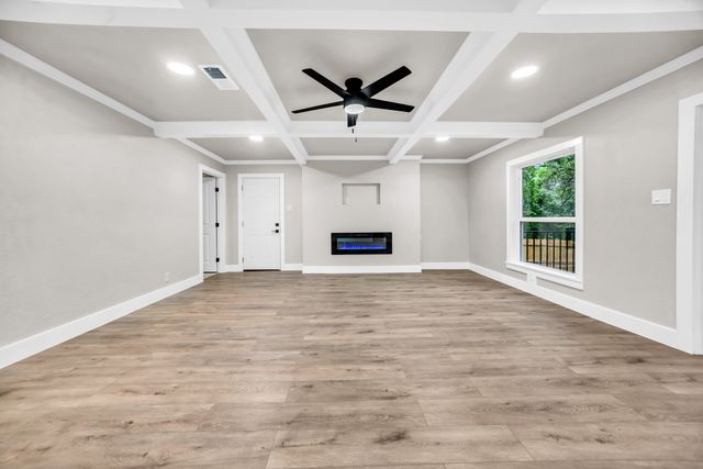 831 Glen Arbor Drive, Dallas, TX 75241