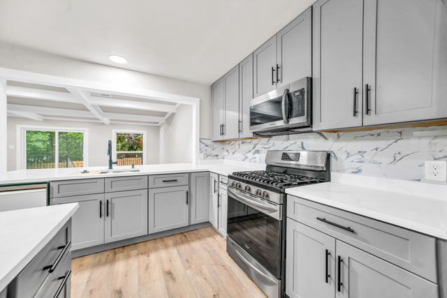 831 Glen Arbor Drive, Dallas, TX 75241