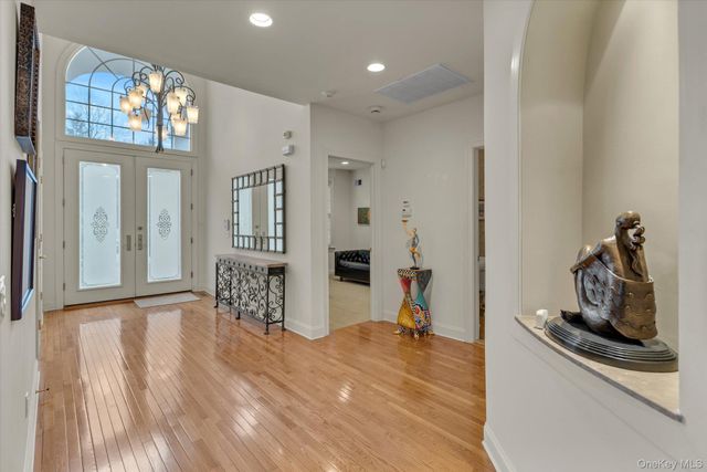 236 Altessa Boulevard, Melville, NY 11747