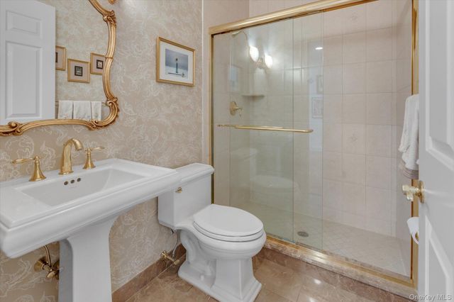 236 Altessa Boulevard, Melville, NY 11747