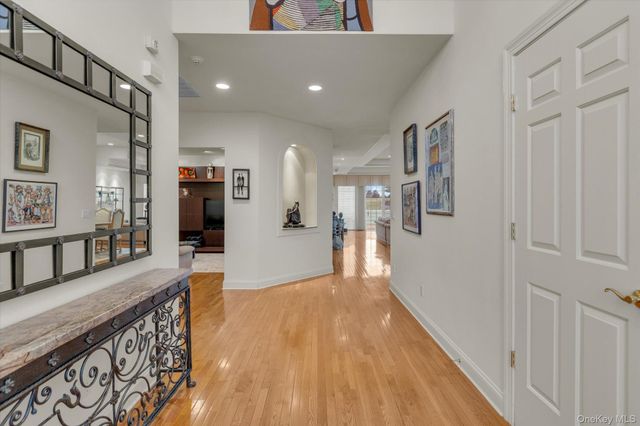 236 Altessa Boulevard, Melville, NY 11747