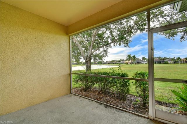 4808 Fairloop RUN, Lehigh Acres, FL 33973