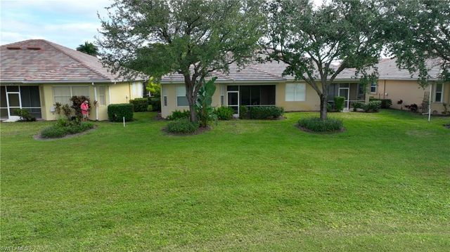 4808 Fairloop RUN, Lehigh Acres, FL 33973