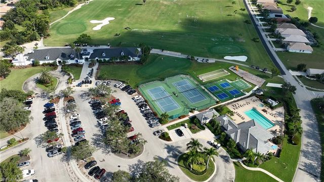4808 Fairloop RUN, Lehigh Acres, FL 33973