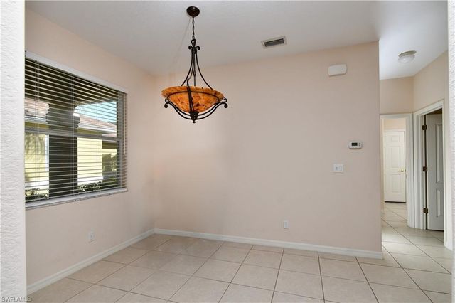 4808 Fairloop RUN, Lehigh Acres, FL 33973