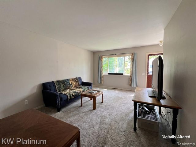 13310 Saint Andrews Avenue, Warren, MI 48089