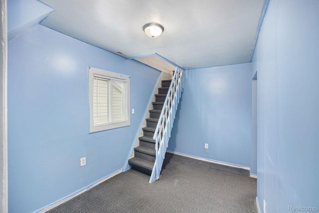 11012 REPUBLIC Avenue, Warren, MI 48089