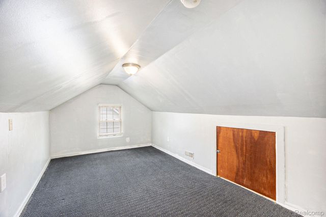 11012 REPUBLIC Avenue, Warren, MI 48089