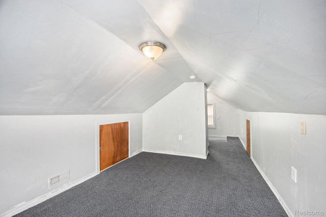 11012 REPUBLIC Avenue, Warren, MI 48089