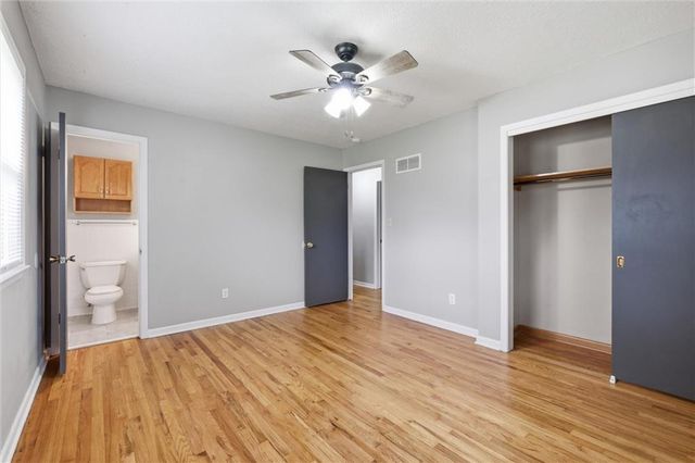 9112 E 58th Terrace, Raytown, MO 64133
