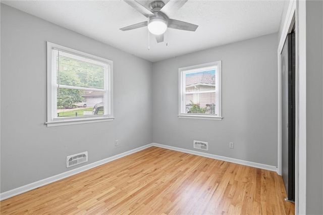 9112 E 58th Terrace, Raytown, MO 64133