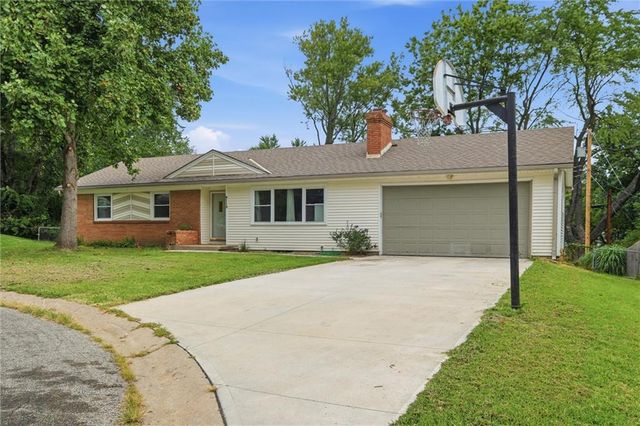 9112 E 58th Terrace, Raytown, MO 64133