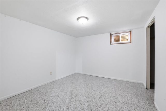 9112 E 58th Terrace, Raytown, MO 64133