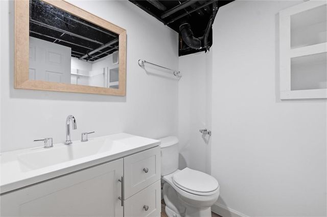 9112 E 58th Terrace, Raytown, MO 64133