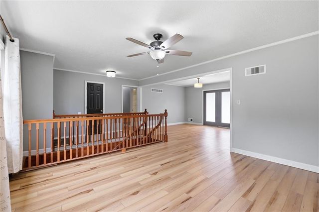 9112 E 58th Terrace, Raytown, MO 64133