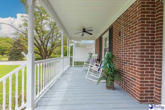 1500 W Carolina Ave, Hartsville, SC 29550