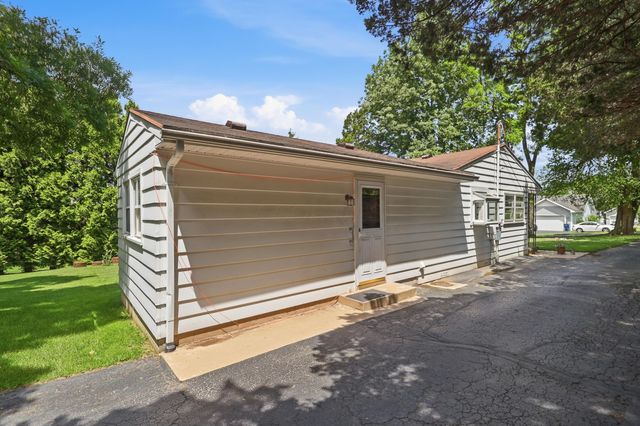 3059 Troehler Road, Springfield, OH 45505