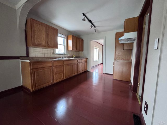 1904 James Street, Essexville, MI 48732